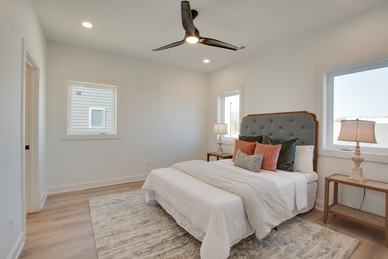 2534Freeman-21
